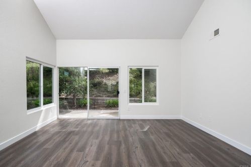 4670 Cordoba Way, Oceanside CA  92056-5104 exterior