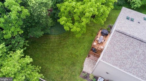 104 Cliff Ave, Lancaster PA  17602-4700 exterior