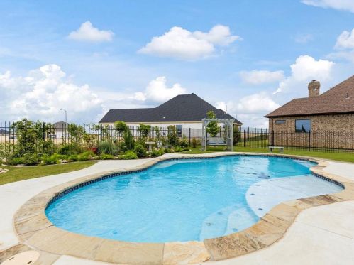 11029 Hawkins Home Blvd, Fort Worth TX  76126-4735 exterior