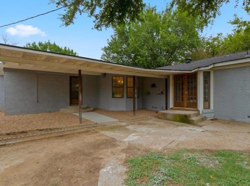 3737 Matson St, Fort Worth TX  76117-2819 exterior
