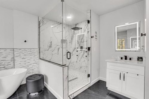 4175 Harrogate Dr, Atlanta GA  30327-3624 exterior