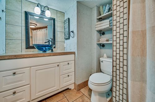 1231 Hewitt Ave, Saint Paul MN  55104-1422 exterior