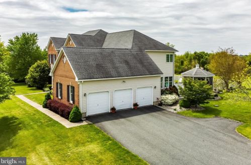 2324 Willow Vale Dr, Fallston MD  21047-1504 exterior