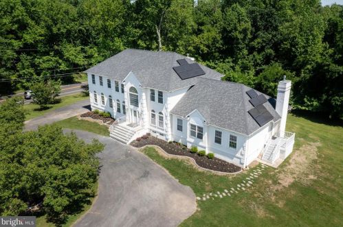 265 Mt Laurel Rd, Mount Laurel NJ  08054-9557 exterior