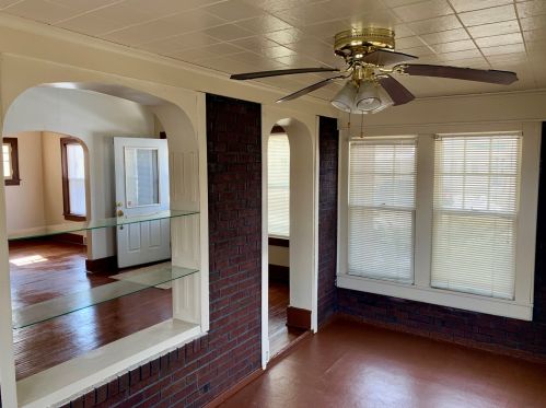 404 Myrtle Ave, Kankakee, IL 60901-5446