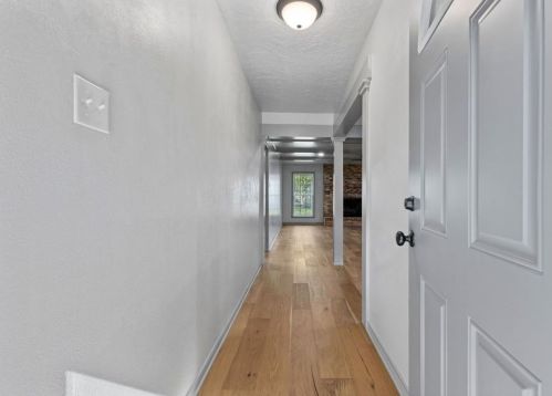 2118 Pine Acres Dr, Conroe TX  77384-4034 exterior