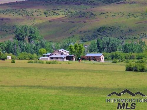 2490 Cemetery Ln, Tamarack, ID 83612-5035