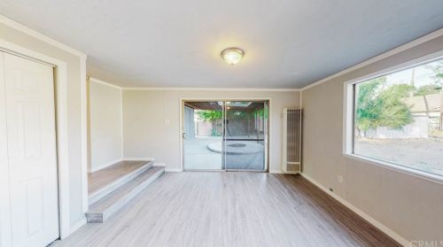 6352 Riverside, Riverside CA  92506-3129 exterior