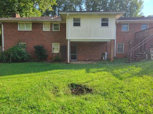 3232 Clifton Church Rd, Atlanta, GA 30316-4946