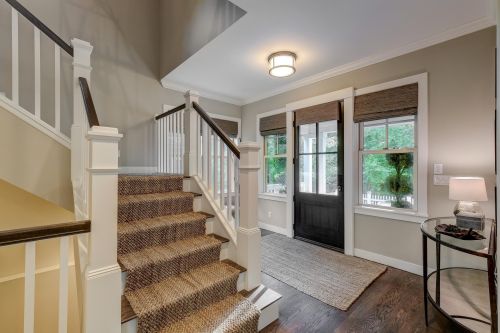 2820 Lake Of The Isles Pkwy, Minneapolis MN  55416-4338 exterior