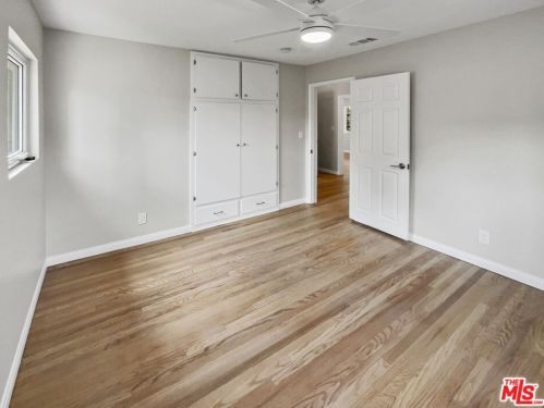3626 1st Ave, Glendale CA  91214-2428 exterior