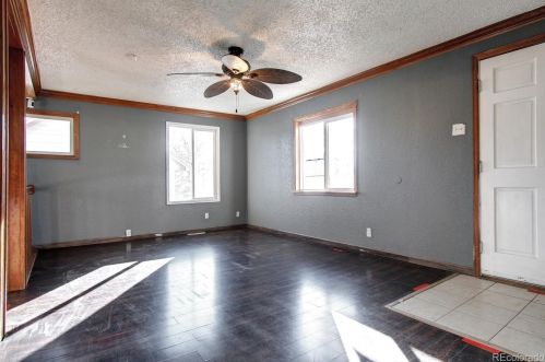 6442 Monaco St, Denver CO  80022-2823 exterior