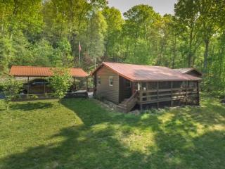 434 Roaring Creek Rd, Chucky, TN 37641-2534