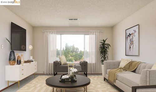 19465 Yuma St, Hayward, CA 94546-3238