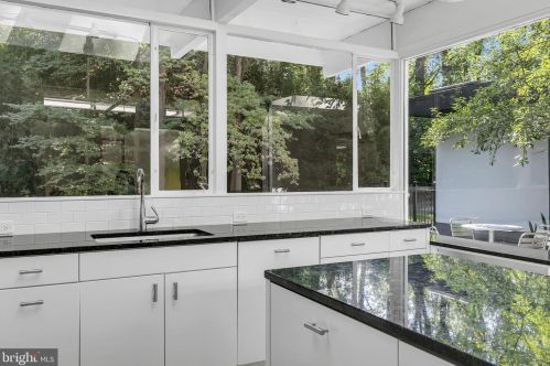 279 Ridgeview Rd, Princeton NJ  08540-7665 exterior