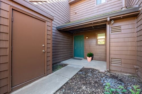 2918 Pennyroyal Dr, Chico, CA 95928-4180