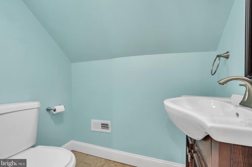 33 Cumberland Ave, Trenton NJ 08618-5413 exterior