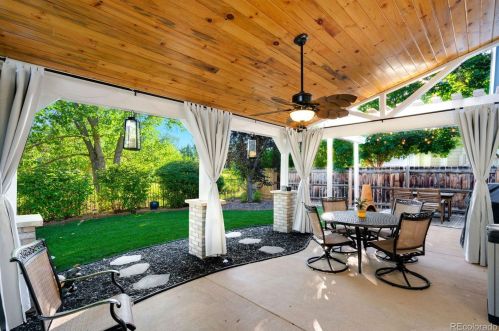 15698 65 Pl, Arvada CO  80007-6923 exterior