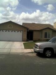 1782 Monroe Ave, Madera, CA 93638-1789