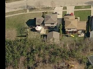 703 Rosanne St, Romeoville, IL 60441-4557