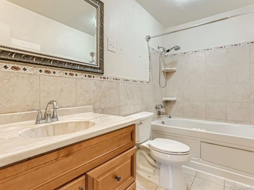 3854 Evanston St, Aurora CO  80014-4033 exterior