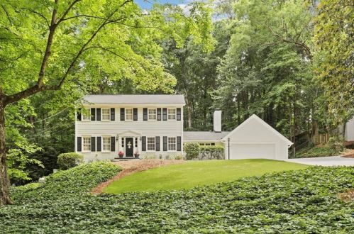6785 Brandon Mill Rd, Atlanta, GA 30328-2028