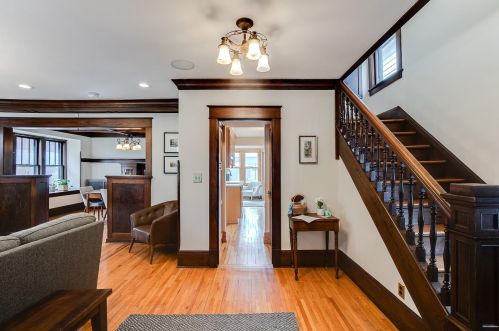1888 Grand Ave, Saint Paul MN  55105-1409 exterior