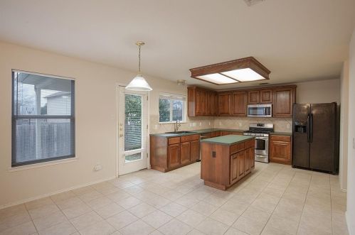 11916 Battle Bridge Dr, Austin, TX 78748-1946