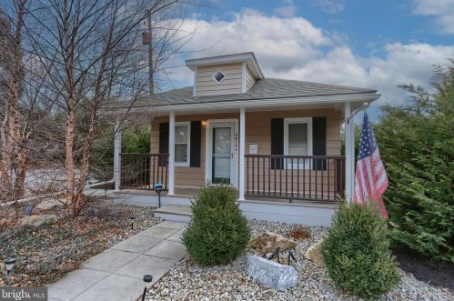 4819 Orchard St, Harrisburg, PA 17109-1715