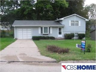 2101 Pleasantview Ln, Bellevue, NE 68005-4536