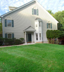 24 Painted Wagon Rd, Holmdel Village, NJ 07733-2728