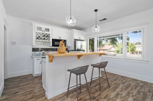 3737 Shamrock Ave, Riverside CA  92501-1846 exterior