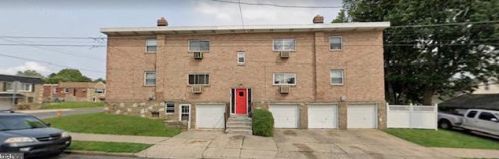 800 Borbeck Ave, Philadelphia PA  19111-3140 exterior