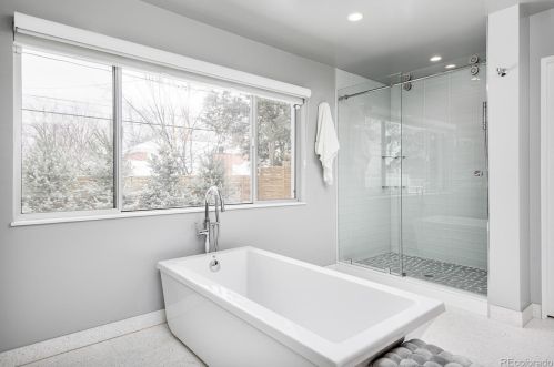 225 Clermont St, Denver CO  80246-1038 exterior