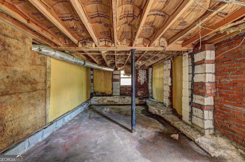 3367 Eisenhower Rd, Atlanta GA  30354-3410 exterior
