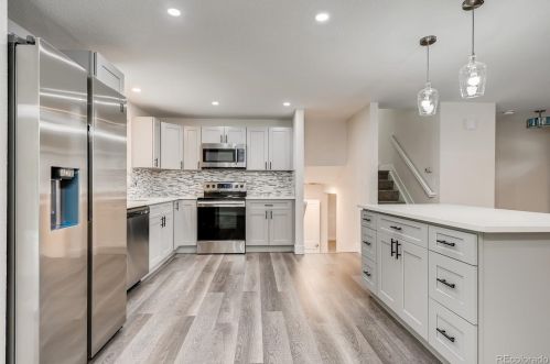 3327 Oneida Way, Denver CO  80224-2831 exterior