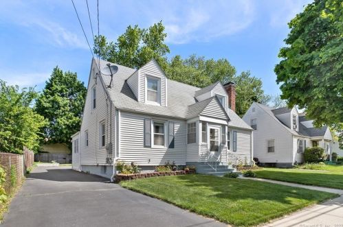 122 Burnham St, Hartford, CT 06108-0010