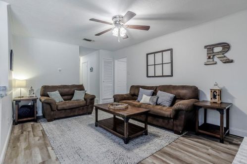 3808 Driskell Blvd, Fort Worth, TX 76107-7204