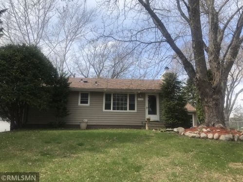 1230 Gresham Ave, Saint Paul, MN 55128-5814
