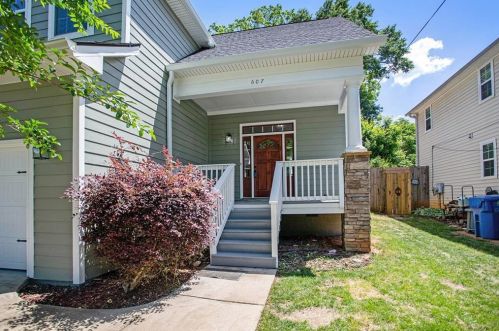 607 Federal Ter, Atlanta GA  30315-4413 exterior