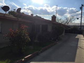 114 Woodrow Ave, Fresno, CA 93702-2526