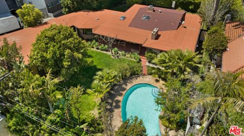 4416 Lennox Ave, Van Nuys, CA 91423-2611