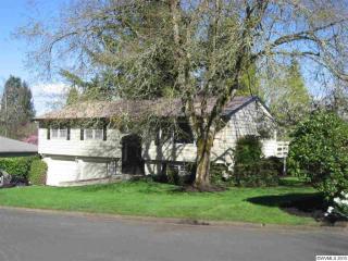321 Walnut Dr, Monmouth, OR 97361-1946