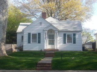 103 White St, Red Bank, NJ 07702