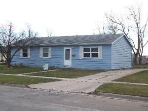 920 Avenue, Hillcrest, IL 61068-1923