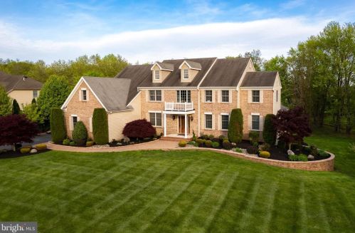8 Millennium Dr, Columbus, NJ 08022-2250