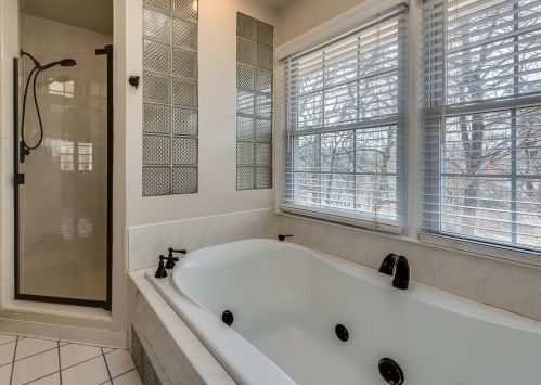 490 Highbrook Dr, Atlanta GA  30342-2317 exterior