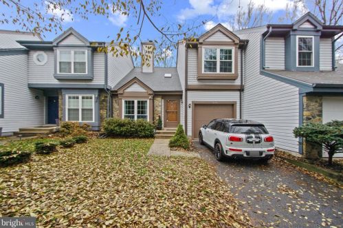 1653 Hugo Cir, Silver Spring MD  20906-5922 exterior