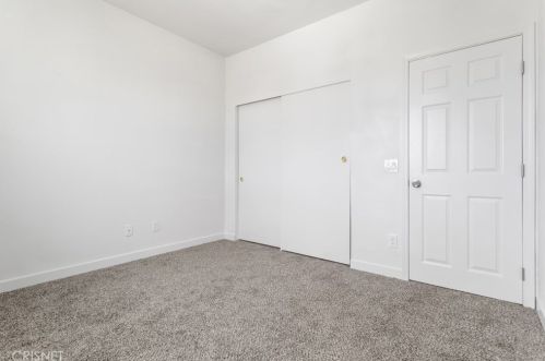 44015 Moccasin Pl, Lancaster CA  93536-6857 exterior