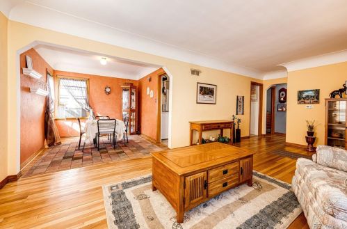 3019 Logan St, Englewood CO 80113-1637 exterior